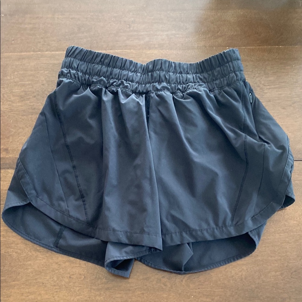 Lulu lemon Women's Black Athletic Shorts Size 6